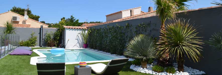 désagrément d Une maison avec jardin et piscine